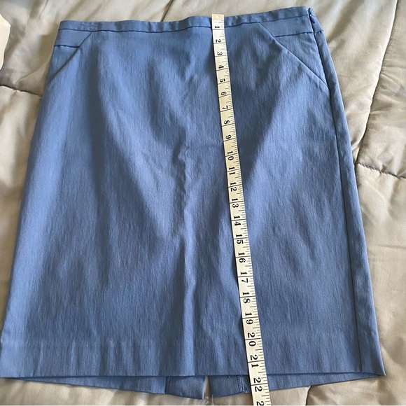 The Limited Exact Stretch Pencil Skirt - Picture 8 of 10